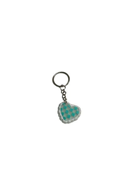 Checkered heart keychain